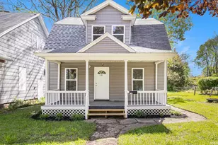 716 Blaine Ave, South Bend, IN 46616 - Photo 1