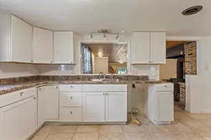 114 S Grand St, Lakeville, IN 46536 - Photo 13