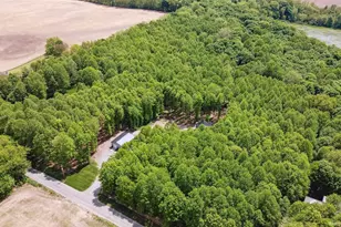 7428 E 400 N Rd, Rolling Prairie, IN 46371 - Photo 29