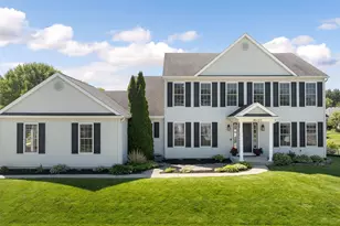 18130 Farmington Hills Dr, South Bend, IN 46637 - Photo 1