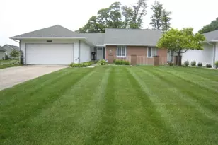 52289 Wembley Dr, South Bend, IN 46637 - Photo 1