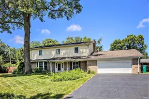 54665 Winding Brook Dr, Mishawaka, IN 46545 - Photo 1