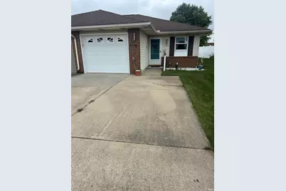 1409 Berkley Circle, Mishawaka, IN 46544 - Photo 1