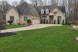 2810 Red Fawn Ct, South Bend, IN 46614 - Photo 1