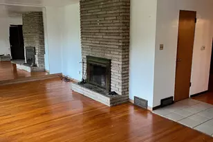 1045 Eclipse Pl, South Bend, IN 46628 - Photo 9