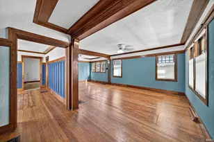 1040 Woodward Ave, South Bend, IN 46616 - Photo 9