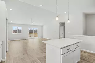 3024 Falling Oak Dr, Mishawaka, IN 46544 - Photo 5