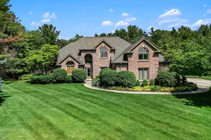 51576 Autumn Ridge Dr, Granger, IN 46530 - Photo 3