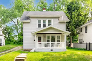 410 Howard St, South Bend, IN 46617 - Photo 1