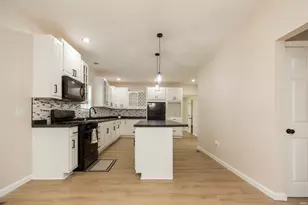 421 N Grandview Ave, South Bend, IN 46619 - Photo 7