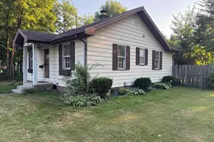 539 Goshen Ave, Elkhart, IN 46516 - Photo 1