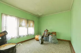 1217 W Sample St, South Bend, IN 46619 - Photo 5