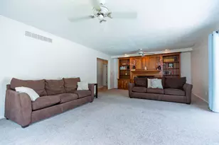 4326 Cassell Ave, Mishawaka, IN 46544 - Photo 13