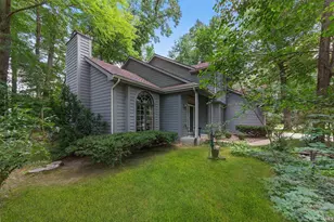 11633 Oakwood Ln, Granger, IN 46530 - Photo 1