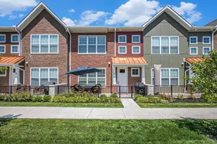 960 N Frances St, South Bend, IN 46617 - Photo 1