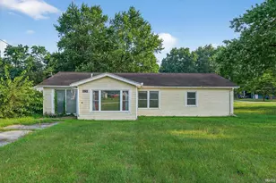 10230 Neely St, Osceola, IN 46561 - Photo 1