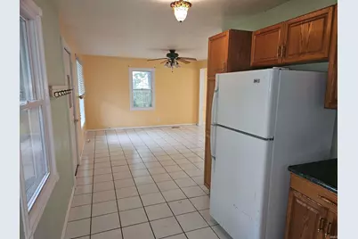 1147 N Hickory Road, South Bend, IN 46615 - Photo 7