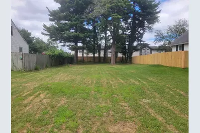 131 W Willow Drive, South Bend, IN 46637 - Photo 1