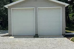 732 W Michigan St, New Carlisle, IN 46552 - Photo 9