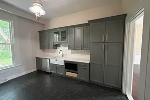 732 W Michigan St, New Carlisle, IN 46552 - Photo 3