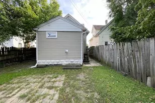 330 W 6th St, Mishawaka, IN 46544 - Photo 21