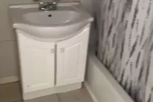 911 N Division &amp 318 E Battell St, Mishawaka, IN 46545 - Photo 11