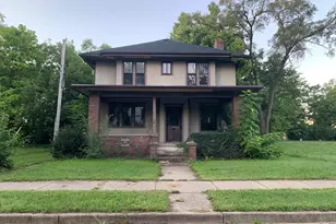 718 W Jefferson Blvd, South Bend, IN 46601 - Photo 1