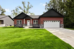 51700 Prescott Ave, South Bend, IN 46637 - Photo 1