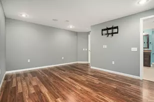 26150 Woodsong Dr, South Bend, IN 46628 - Photo 29