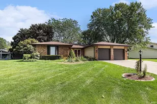 51760 Whitestable Ln, South Bend, IN 46637 - Photo 1