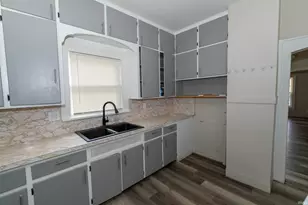 1722 Nash St, South Bend, IN 46613 - Photo 21