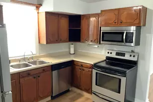 1017 S 23rd St, South Bend, IN 46615 - Photo 5