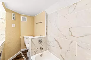1052 Portage Ave, South Bend, IN 46616 - Photo 21