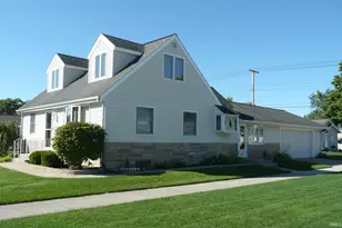 2204 Milburn Blvd, Mishawaka, IN 46544 - Photo 3