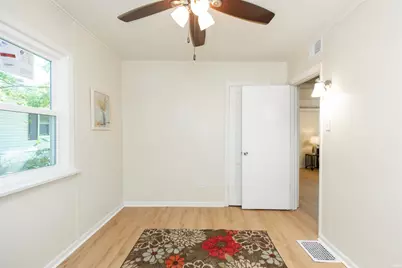 222 E Donaldson Avenue, Mishawaka, IN 46545 - Photo 11