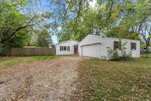 52303 Hollyhock Rd, South Bend, IN 46637 - Photo 1