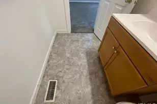 1311 Liston St, South Bend, IN 46628 - Photo 21