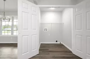 55556 Bittersweet Rd, Mishawaka, IN 46545 - Photo 9