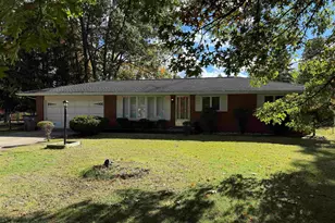 57195 Pinewood Dr, South Bend, IN 46619 - Photo 1