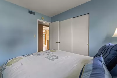 223 S Delorenzi Avenue, Mishawaka, IN 46544 - Photo 15