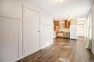 1512 Southlea Dr, South Bend, IN 46628 - Photo 5