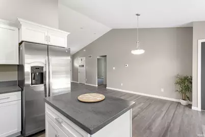 55562 Bittersweet Road, Mishawaka, IN 46545 - Photo 9