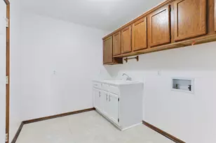 17866 Bellows Falls Dr, South Bend, IN 46614 - Photo 15