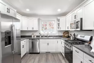 5428 Raleigh Dr, South Bend, IN 46614 - Photo 11