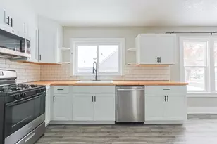 618 Donmoyer Ave, South Bend, IN 46614 - Photo 11