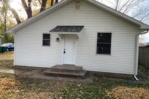 110 S Walnut St, Mishawaka, IN 46544 - Photo 17