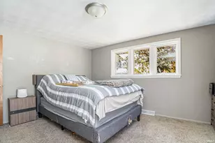 2521 Club Dr, South Bend, IN 46615 - Photo 7