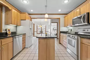 59390 High Pointe Dr, South Bend, IN 46614 - Photo 7