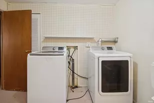 5914 Miami St, South Bend, IN 46614 - Photo 19