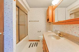 19694 Ruth Ave, South Bend, IN 46614 - Photo 21